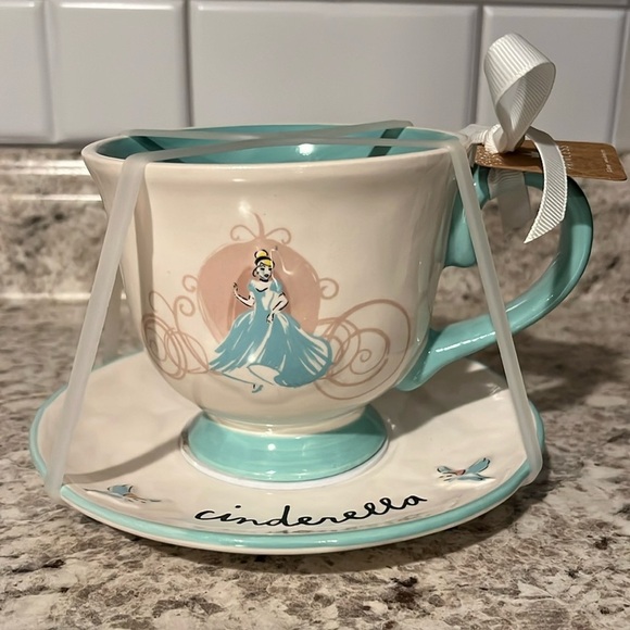 🆕 Rae Dunn Disney Princess Cinderella Carriage Cup and Saucer Embossed Graphic - Picture 2 of 13